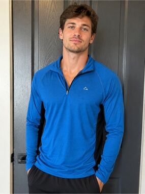 Paradox Royal Blue and Black Quarter-Zip Athletic Top